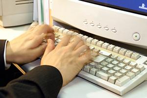 個人法人に関係なく中古パソコンを購入